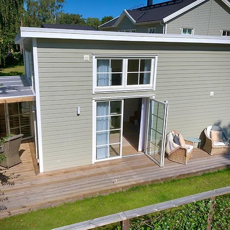 Strandnaera, Pergola, P-Plats I Hoellviken Dış mekan fotoğraf